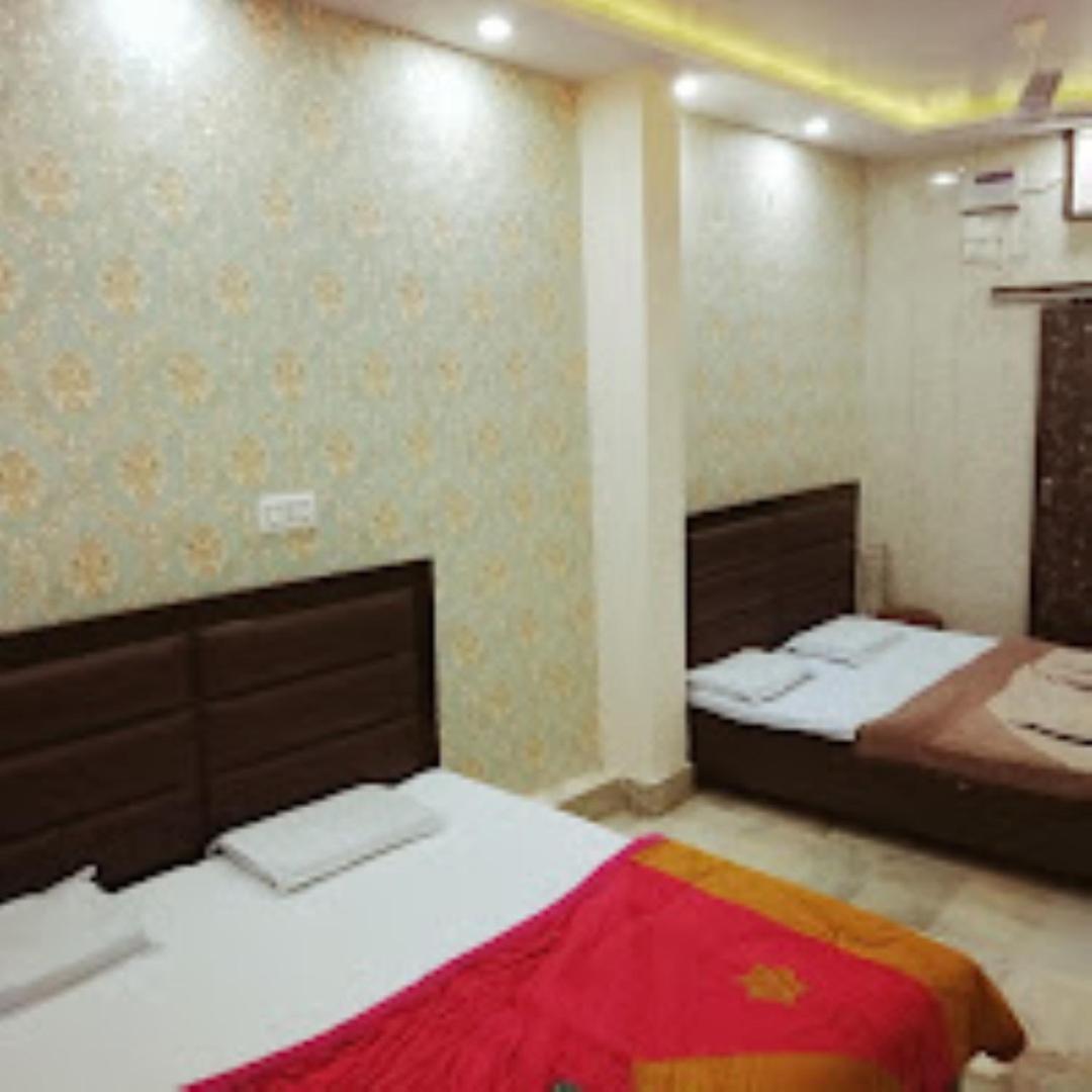 Abhiraj Guest House Mathura Exterior foto
