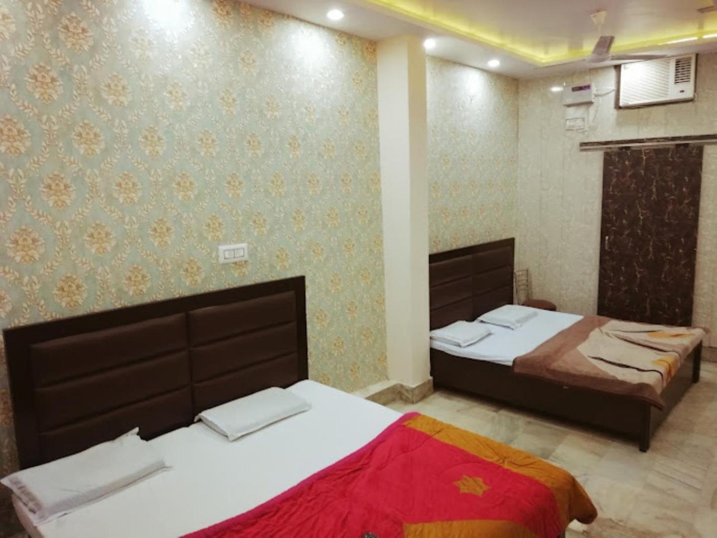 Abhiraj Guest House Mathura Exterior foto