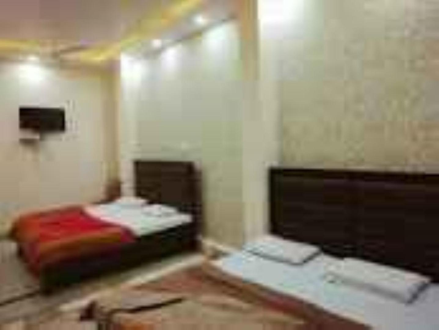 Abhiraj Guest House Mathura Exterior foto